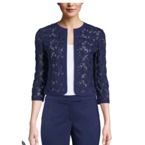 NWT Anne Klein Navy Dark Blue Broderie Cropped Lace Cardigan Size 2 - Picture 1 of 5